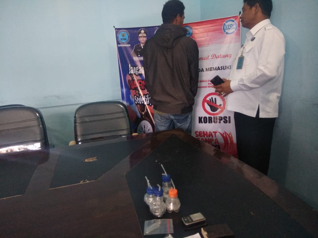 Jadi Target Selama 6 Bulan, BNNK Karo Ringkus Pengedar Narkoba di Desa Batu Karang