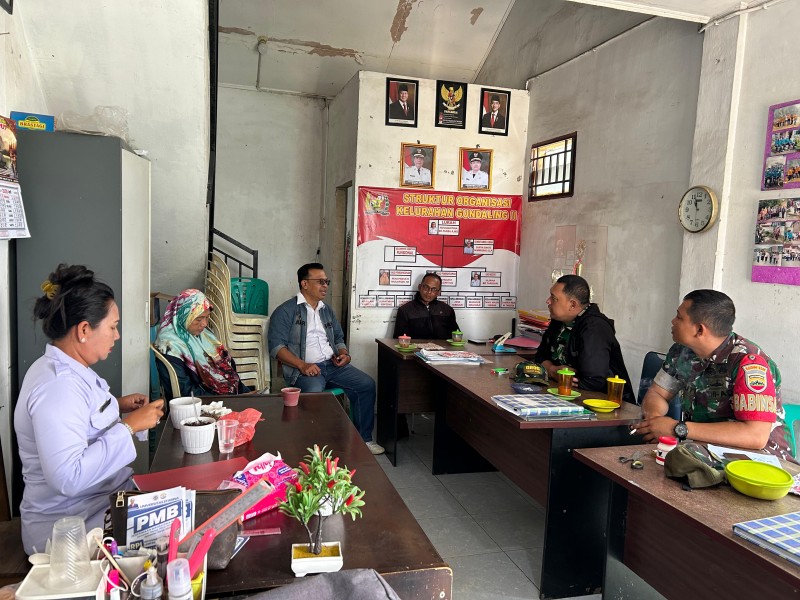 Komsos Salah Satu Perekat Menjalin Silaturahmi Babinsa Koramil 03/BT Bersama Kelurahan Gundaling II