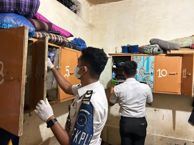 Dalam Rangka Hari Bhakti Pemasyarakatan ke-62 Lapas Kelas IIB Tanjungbalai Asahan Laksanakan Razia Insidentil Bersama TNI/Polri