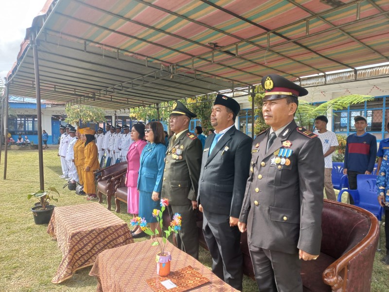 Kapolsek Simpang Empat AKP Domdom Panjaitan Hadiri Upacara HUT Ke-80 Proklamasi Kemerdekaan RI
