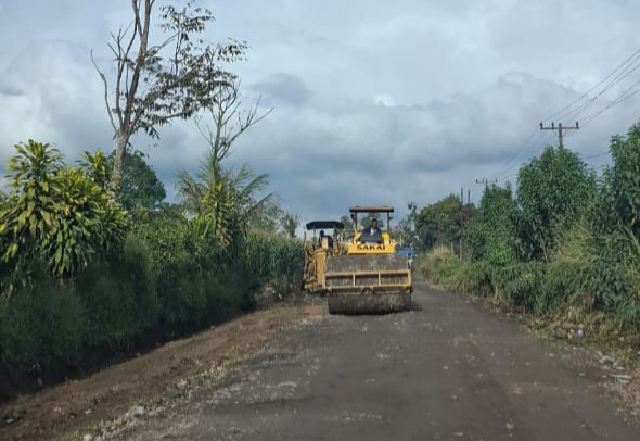 Dengan Pagu Anggaran 2,9 Miliar, Jalan Simpang Empat-Tigapancur Di Perbaiki Pemerintah Kabupaten Karo