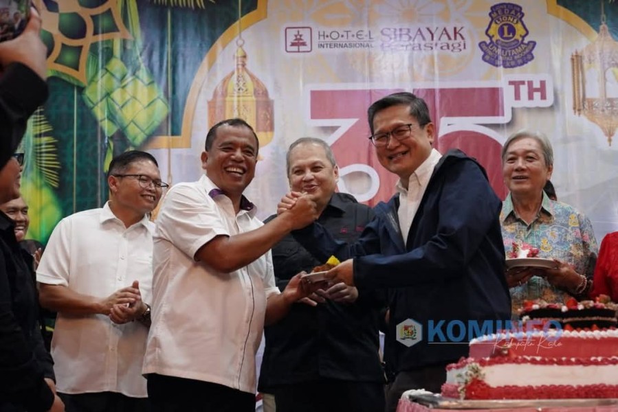 Bupati Karo Hadiri HUT ke-35 Hotel Sibayak sekaligus Berbuka Puasa bersama anak Yatim dan Lions Club Medan Bupati Karo Hadiri HUT ke-35 Hotel Sibayak sekaligus Berbuka Puasa bersama anak Yatim dan Lions Club Medan