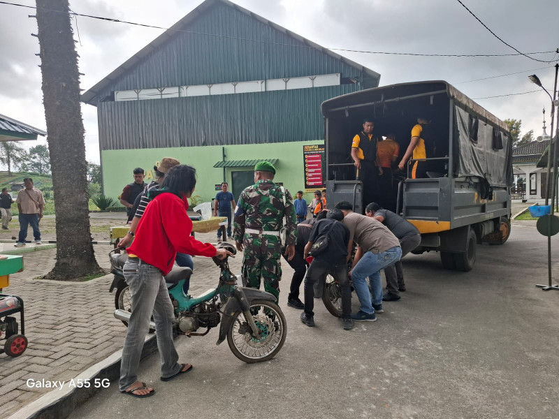 Kodim 0205/TK Serahkan 2 Unit Mesin Ketangkasan dan 10 Unit Sepeda Motor Kepada Polres Tanah Karo Hasil Razia Gabungan