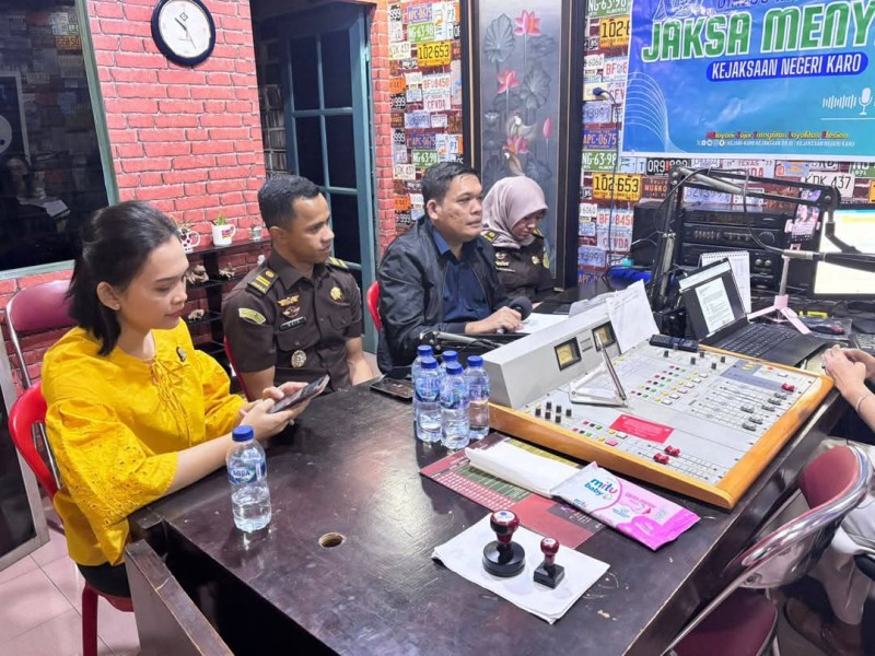 Melalui Siaran Radio RBK FM, Kejaksaan Negeri Karo Ajak Masyarakat Cegah dan Lawan KDRT