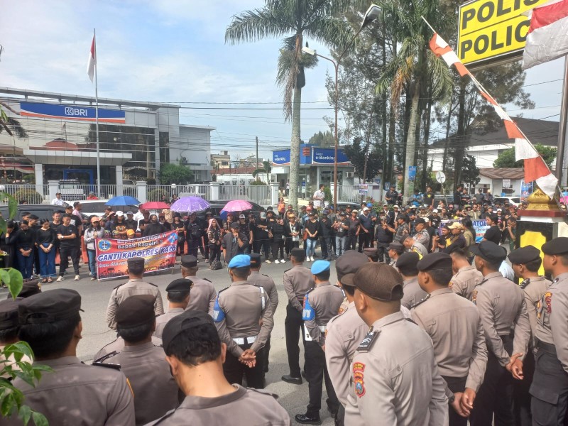 Tokoh Agama Lakukan Aksi Damai Terkait Pekat di Mapolres Tanah Karo dan Kantor Bupati