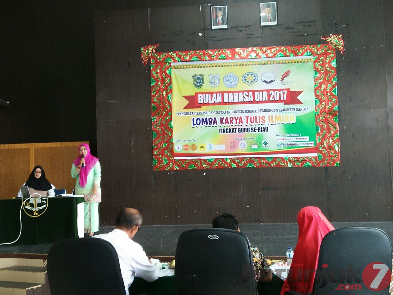 BB UIR 2017, Guru SMA Islam As-Shofa Raih Juara 1 Lomba Karya Tulis Ilmiah